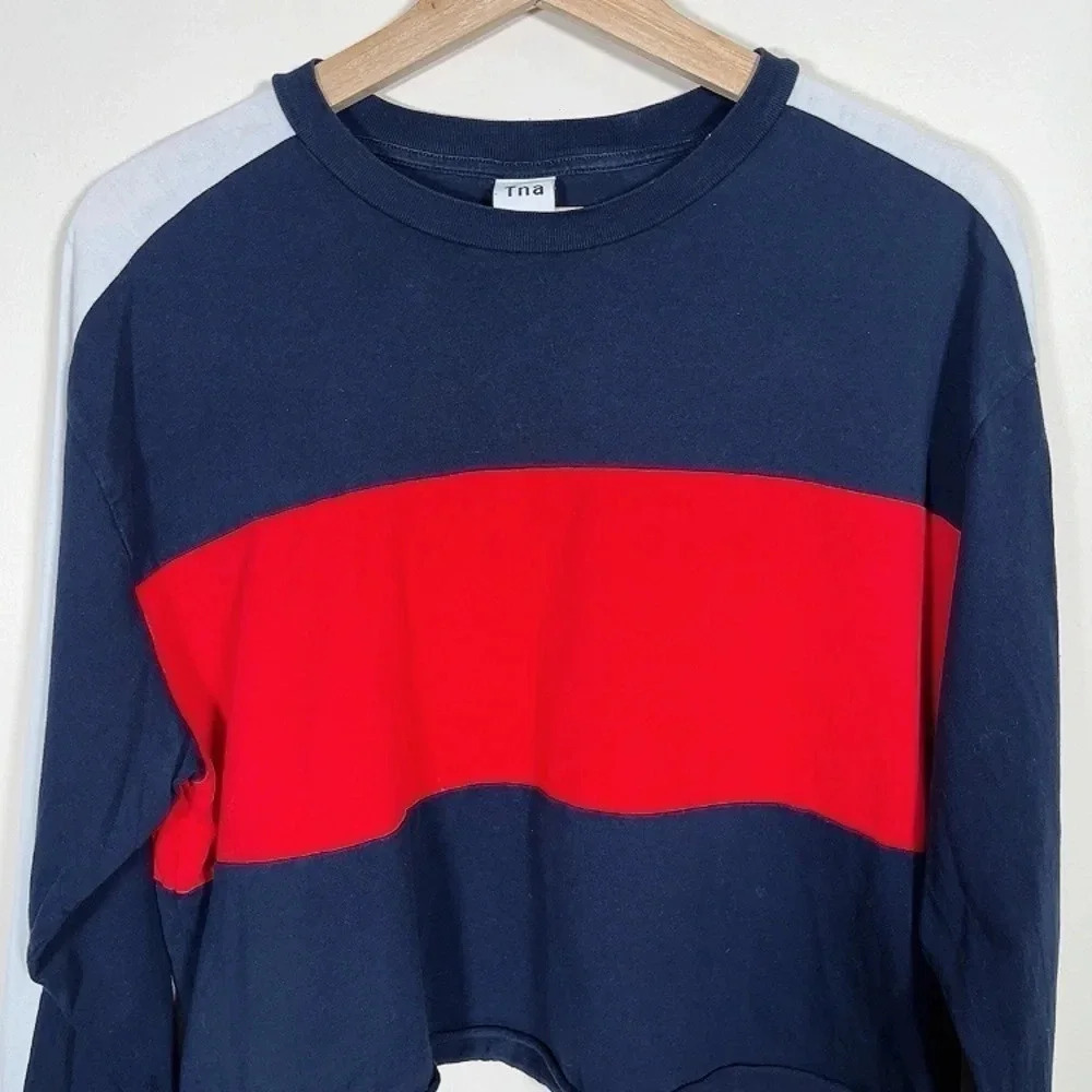 🌟✨2 for $30✨🌟 Aritzia Tna Agden  Colorblock T-shirt - Picture 5 of 15